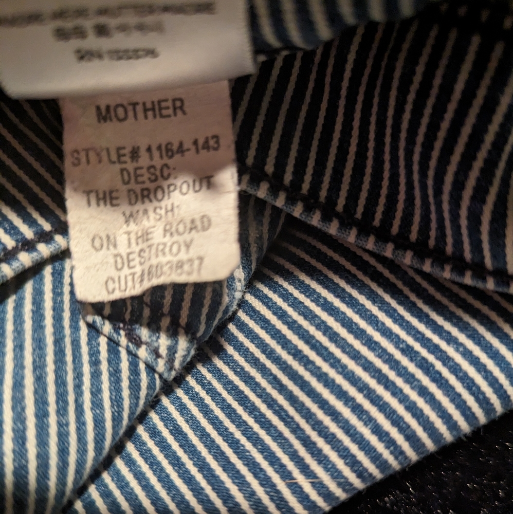 MOTHER slightly distressed pinstripe jeans size 30 - Picture 9 of 11